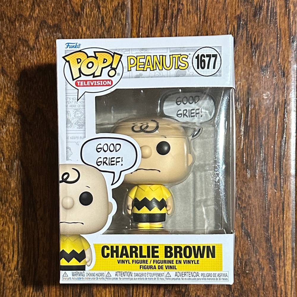 NWT Funko Pop! Peanuts Charlie Brown Classic Peanuts Collectable Vinyl Figure